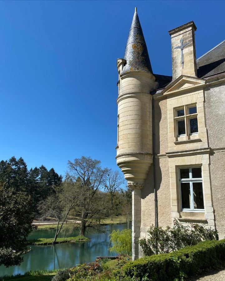Chateau Des Loups - Les Cypres Echire Exteriér fotografie