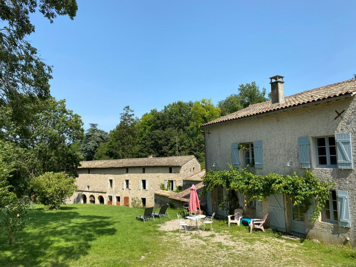 Chateau Des Loups - Les Cypres Echire Exteriér fotografie